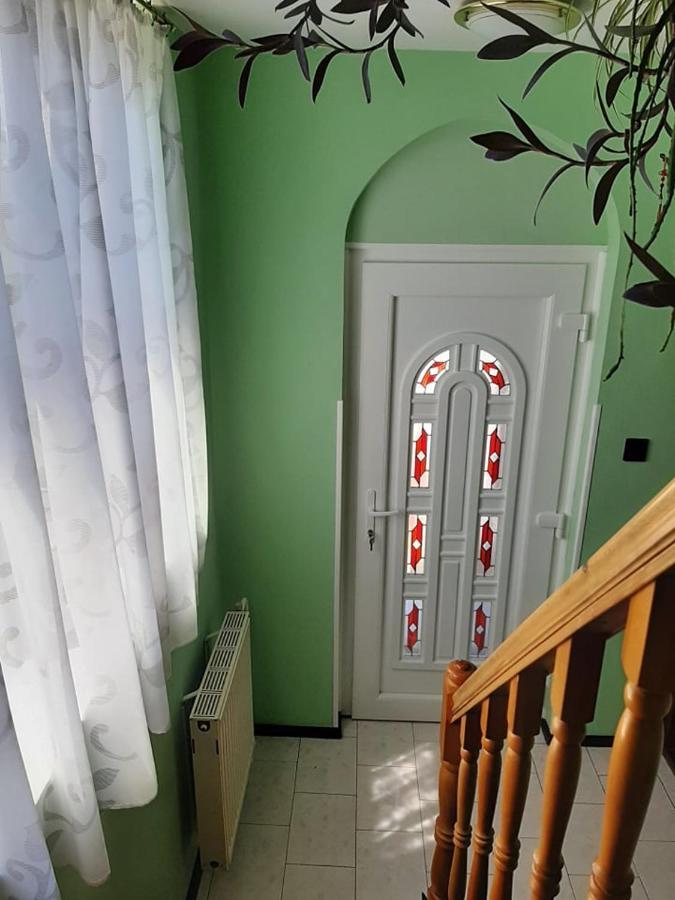 Major Csalad Apartman Heviz Exterior photo