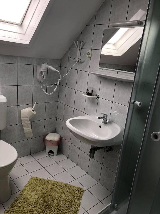 Major Csalad Apartman Heviz Exterior photo